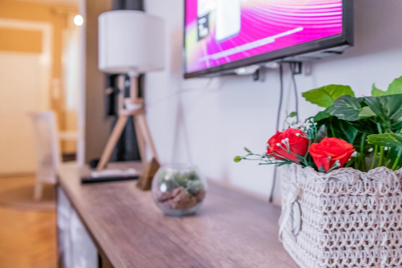 Neimar Apartment With Great Wi-Fi And Free Parking Beograd Eksteriør bilde